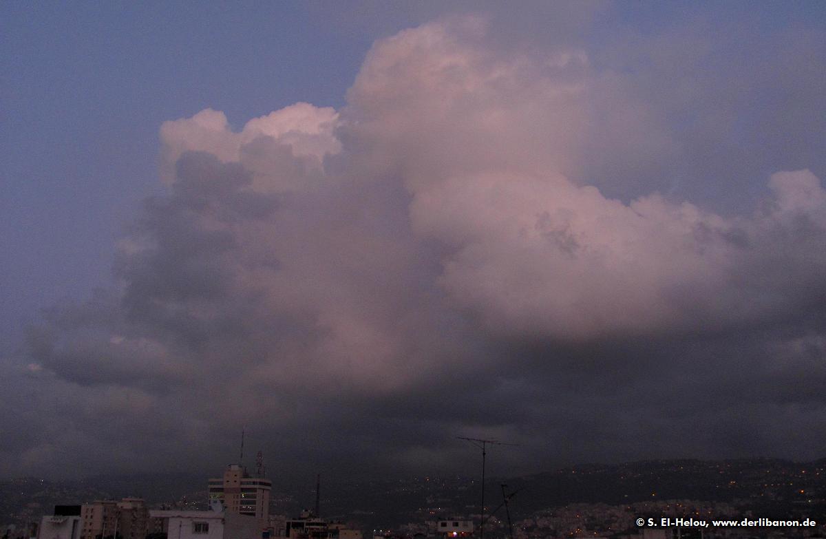 Beirut Abendwolken