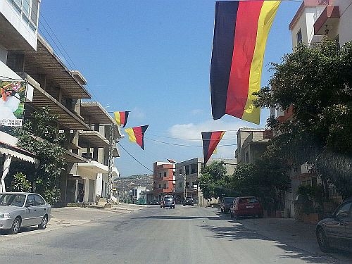 Fussball-WM 2014 im Libanon: Straße in Alman in Südlibanon 